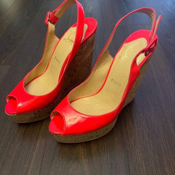 ❌Sold❌Louboutin wedges fushia - Picture 8 of 15